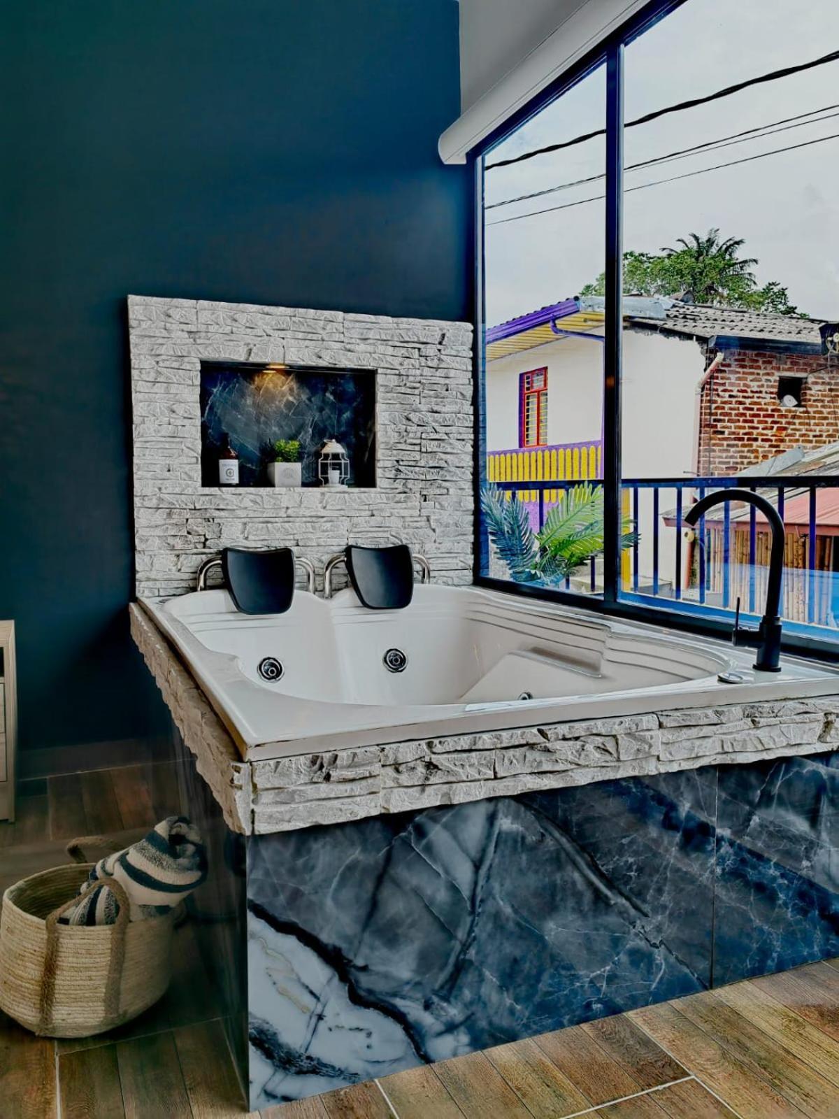 Habitacion Deluxe 2 Con Jacuzzi A 20 Mt Del Parque ซาเลนโต ภายนอก รูปภาพ