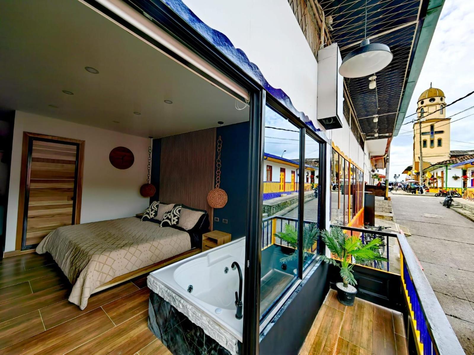 Habitacion Deluxe 2 Con Jacuzzi A 20 Mt Del Parque ซาเลนโต ภายนอก รูปภาพ